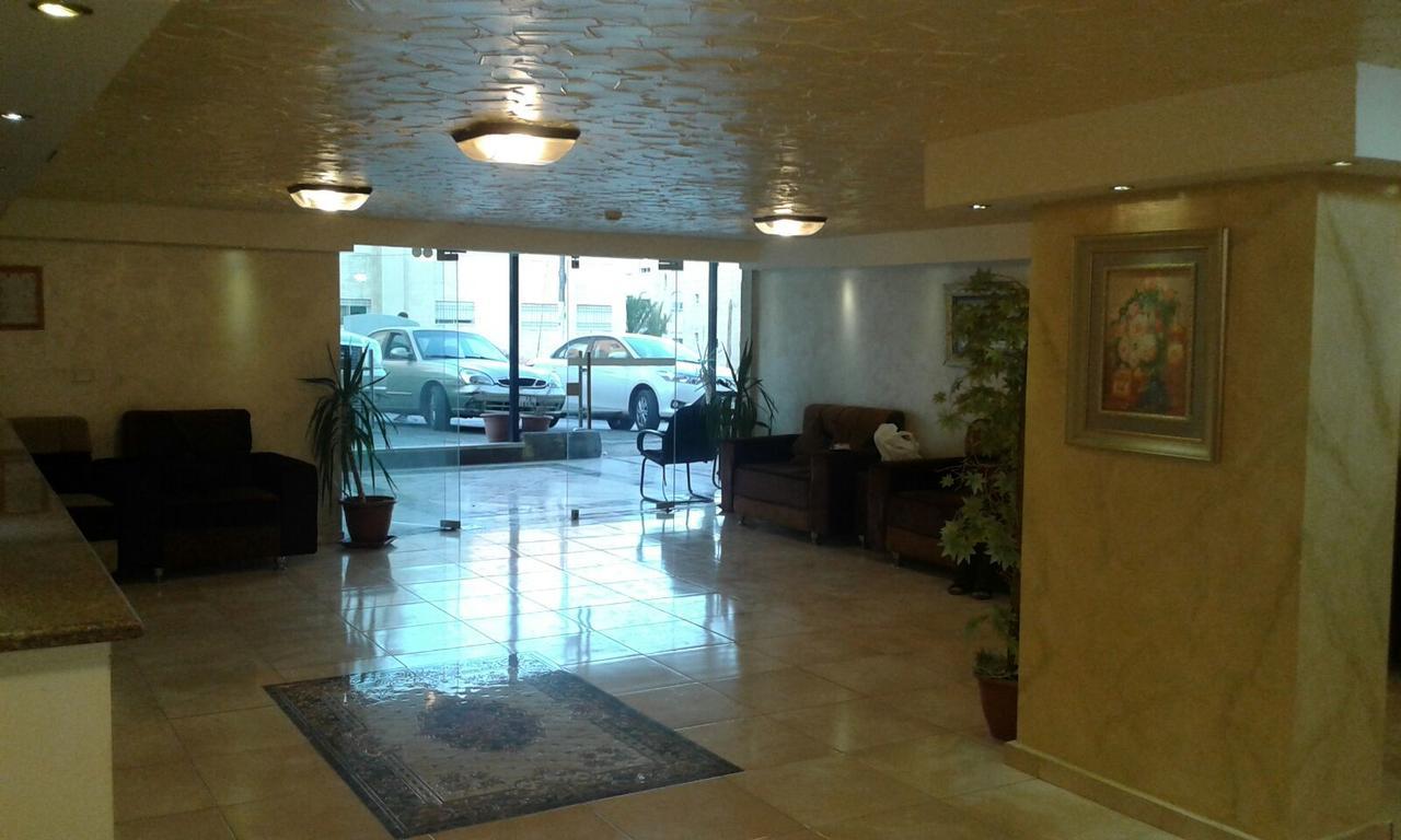 Al Tawheed Hotel Apartments Amman Bagian luar foto