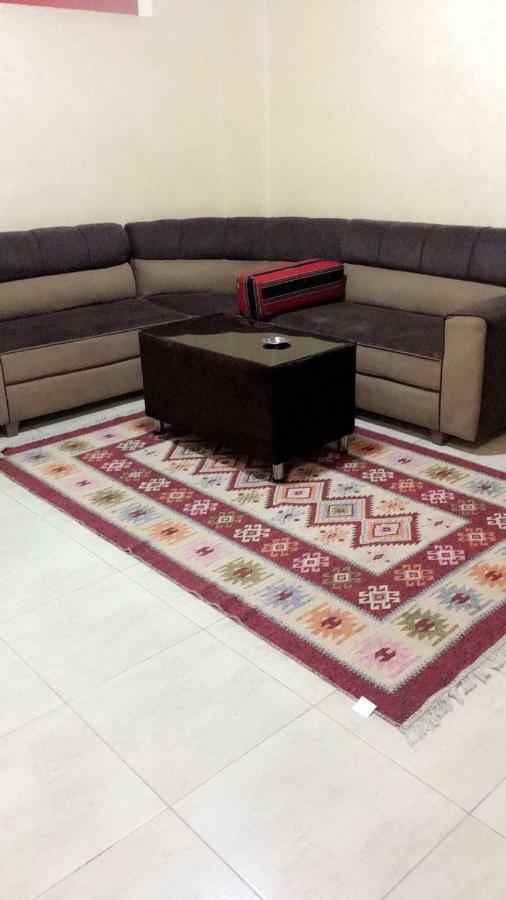 Al Tawheed Hotel Apartments Amman Bagian luar foto